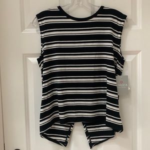 Athleta black & white striped split-back sleeveless top Small, NWT